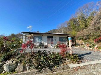 Renovation Opportunity 4LDK House with Sea View