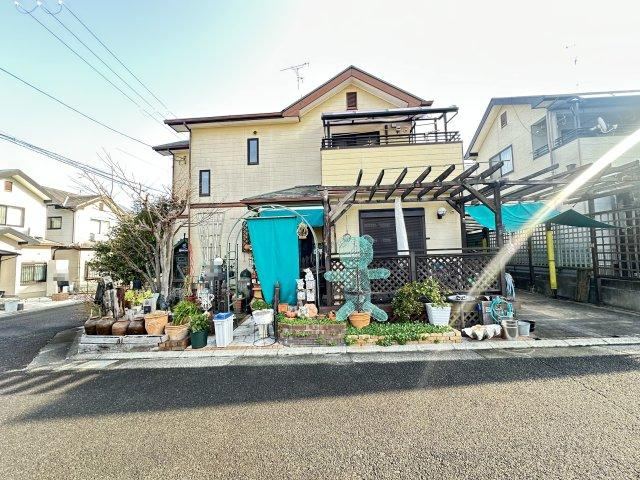 Corner Lot 5LDK Detached House in Suzumidai - Photo 1