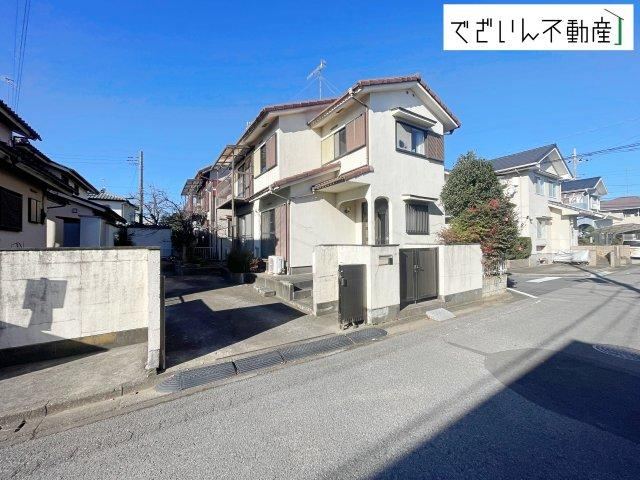 Spacious 4LDK Corner Lot Home in Kumagaya - Photo 1