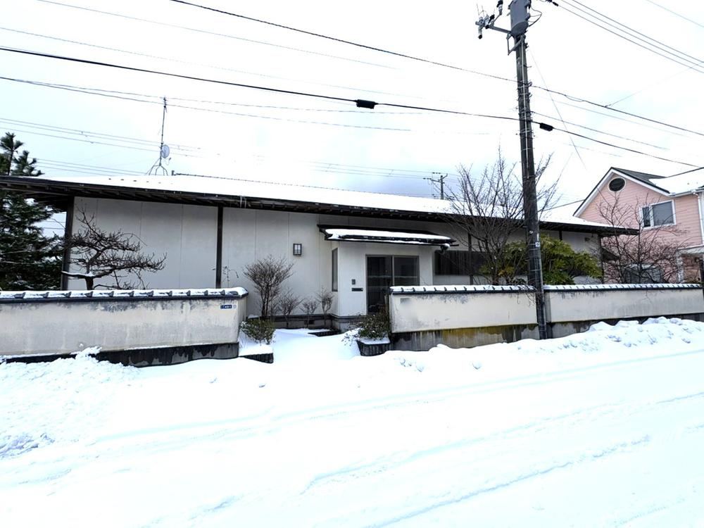 Convenient Location Near Route 65 and Akita South Bypass - Photo 1