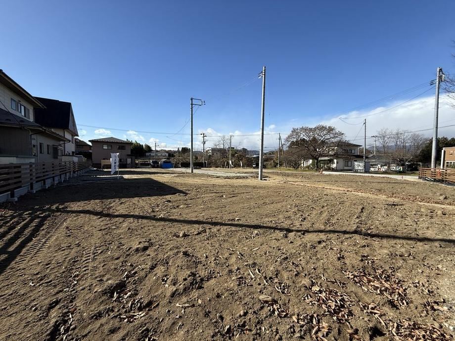 Spacious Land in Nezairoishi - Photo 1