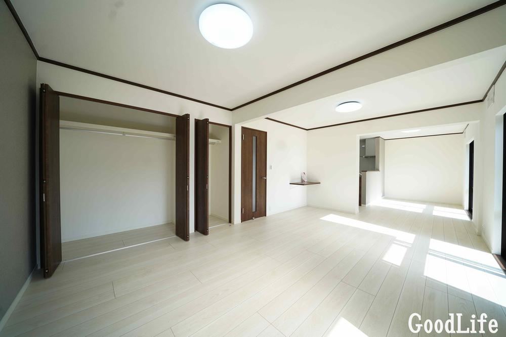 Spacious 4LDK Corner Lot House in Ajinadai - Photo 1