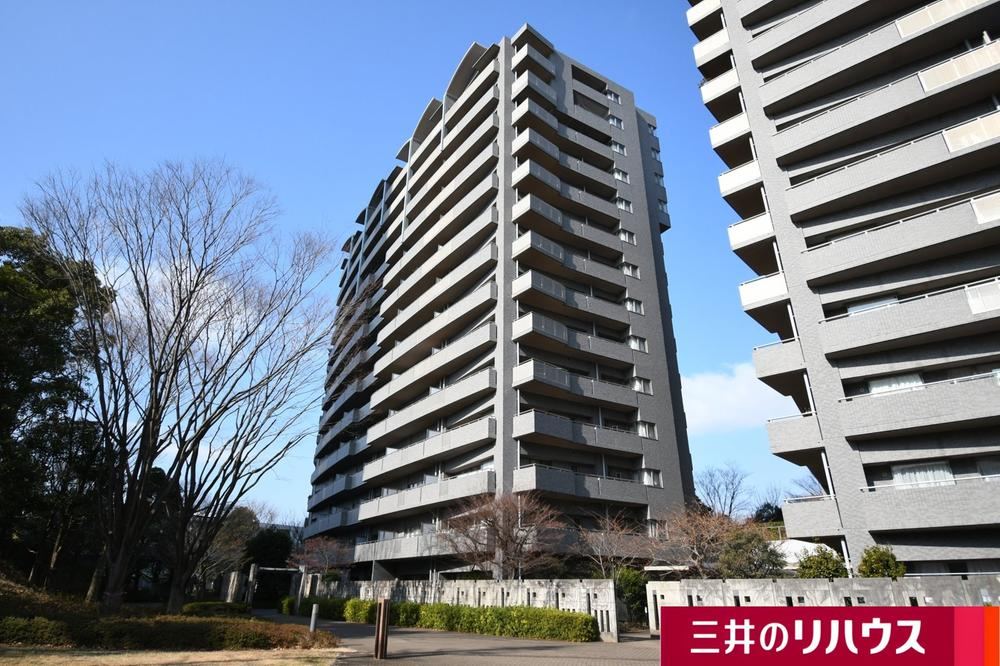 Spacious 3LDK Apartment in Fujimino with Excellent Amenities - Photo 1
