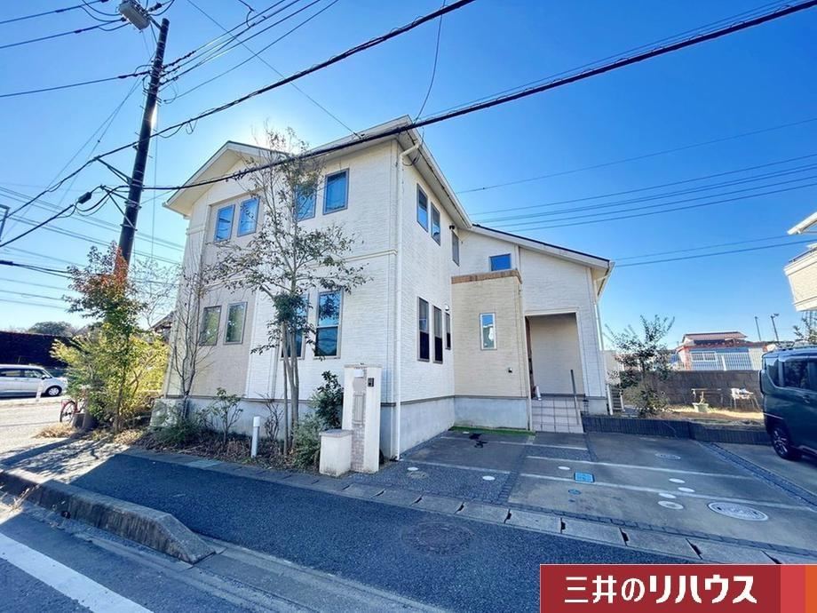 Modern 4LDK House in Shirai City - Photo 1