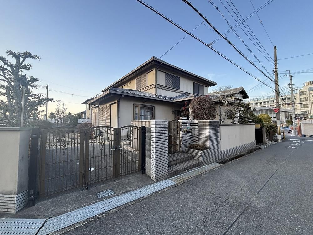 Spacious 5LDK House in Daishimachi - Photo 1