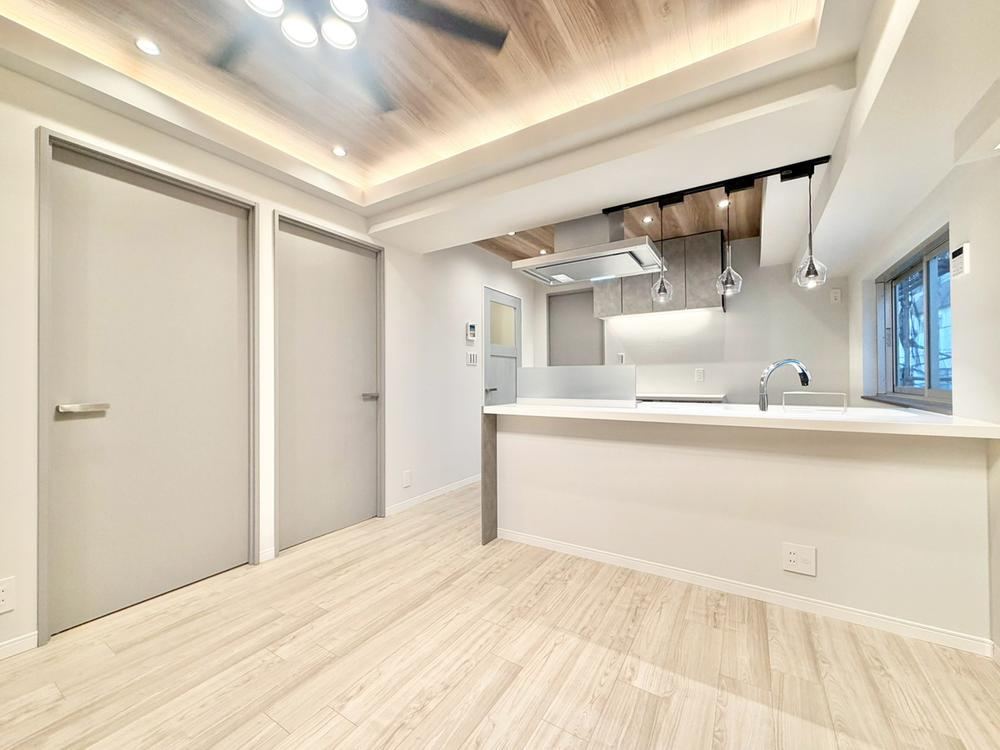 2LDK apartment in Bunkyo Ward, Tokyo - Photo 1