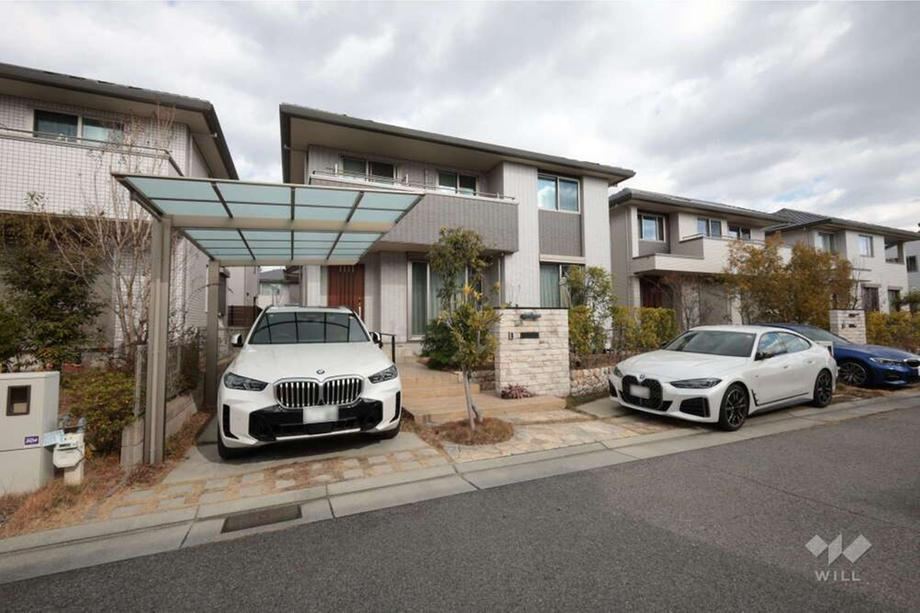 Elegant 5LDK House in Beautiful Ashiya Neighborhood - Photo 1