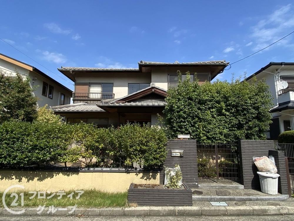 Spacious 5LDK House with Garden in Sakai - Photo 1