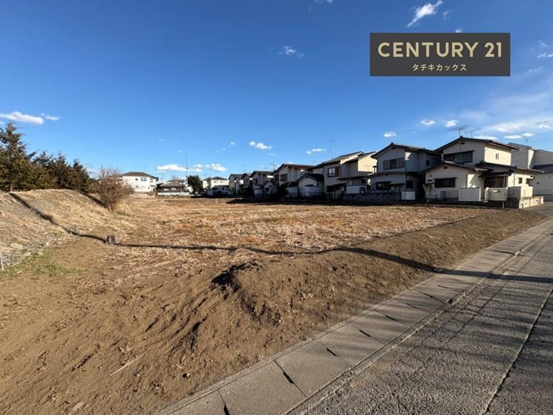 Large Land Area of 630 Tsubo in Morokawa - Photo 1