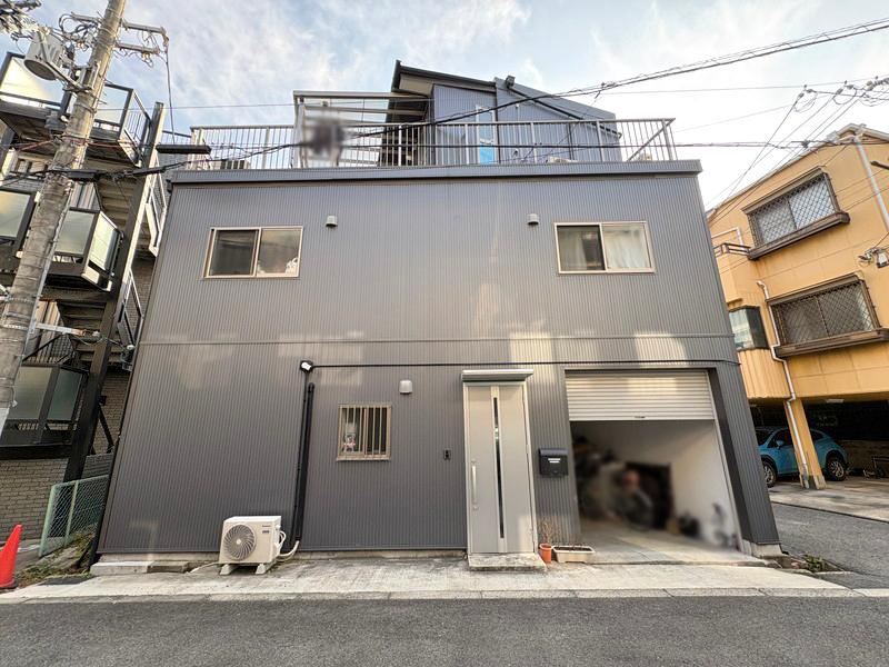 Renovated 3DK House in Kemamachi - Photo 1