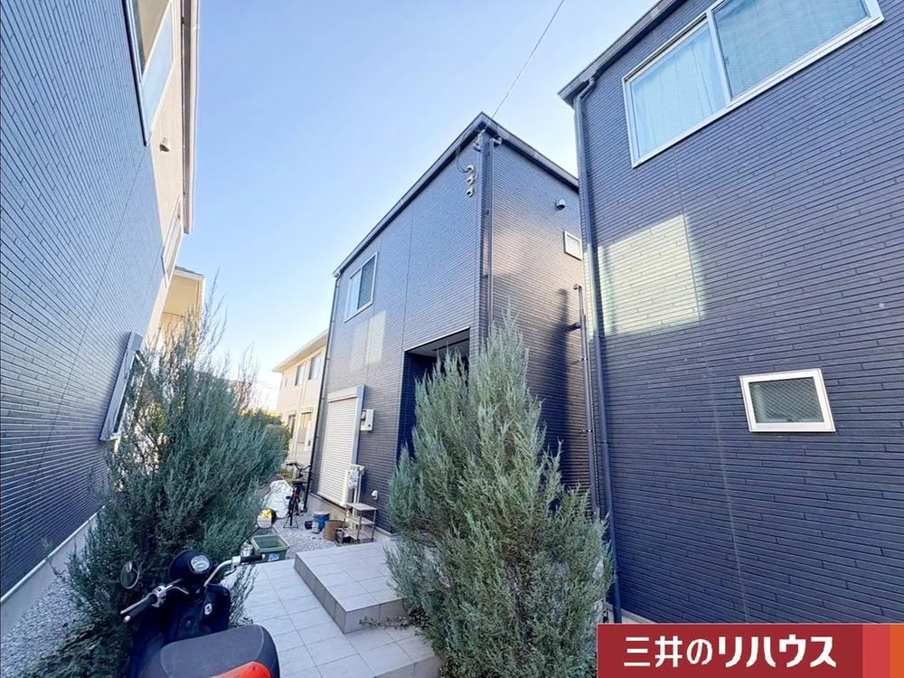 2LDK+S House in Yono Honcho - Photo 1