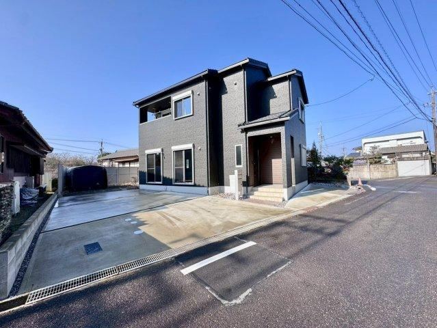 Spacious 4SLDK with Garden in Seto - Photo 1