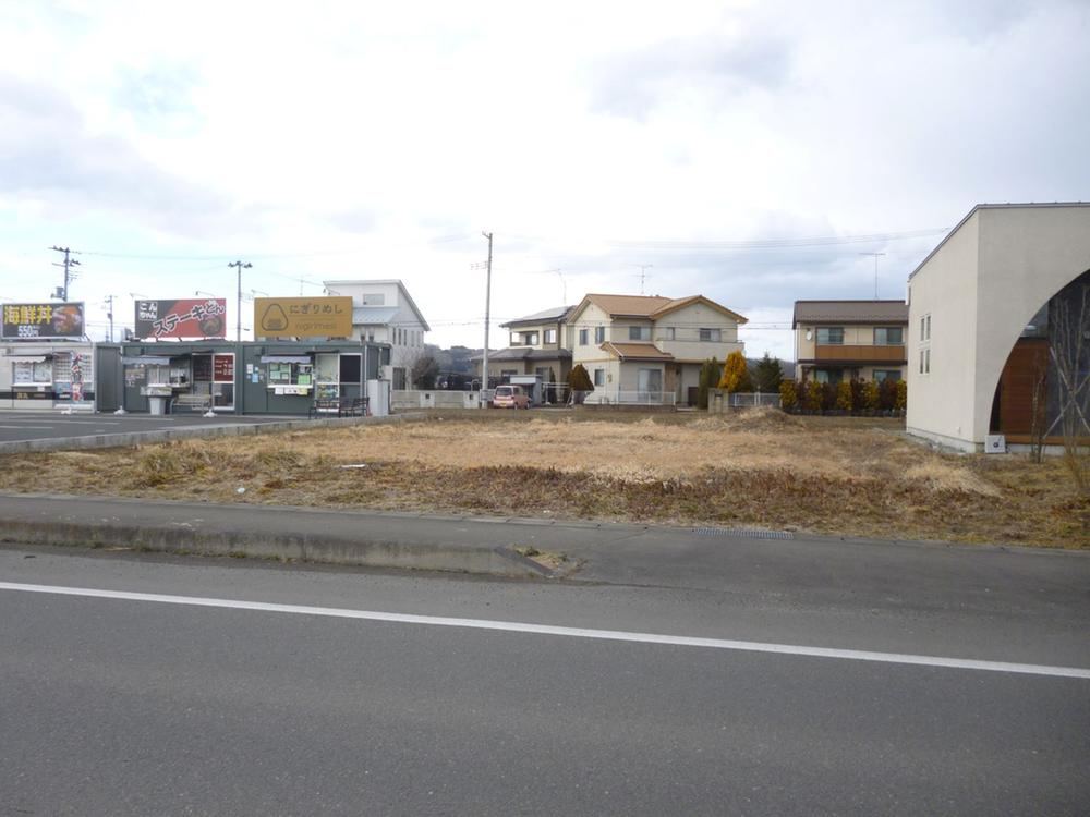 Spacious Land in Ōkawara with Nearby Amenities - Photo 1
