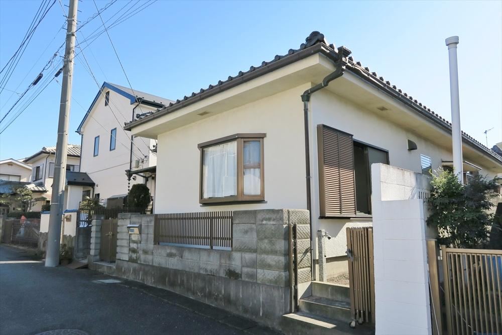 Traditional Japanese Style Single-Story Home - Photo 1