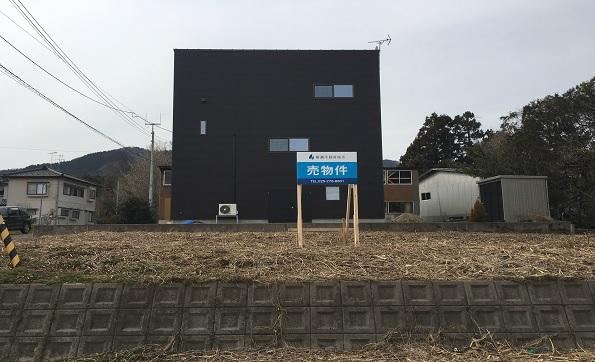 Expansive Land in a Natural Setting in Niigata - Photo 1