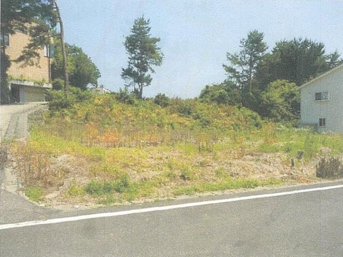 Vacant Land with No Building Conditions in Joetsu - Photo 1