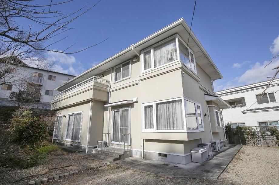 Spacious 5LDK Home in Nakayama, Sendai - Photo 1