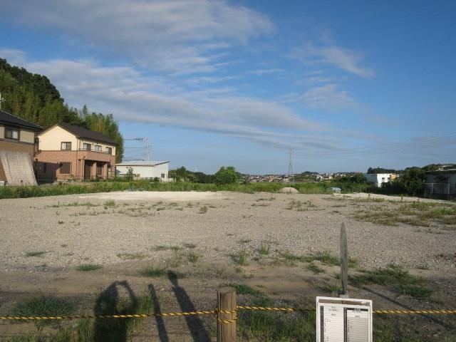Spacious Land in Koiwata-Higashi, Tsuchiura - Photo 1