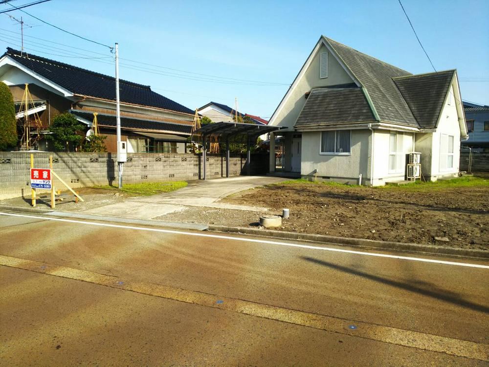 Family-Friendly 3LDK Home in Azumacho - Photo 1