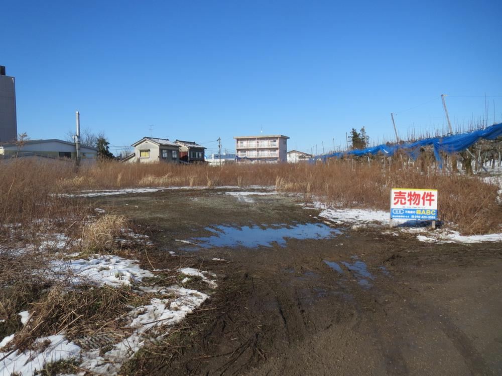1168 m² land in Uozu, Toyama - Photo 1