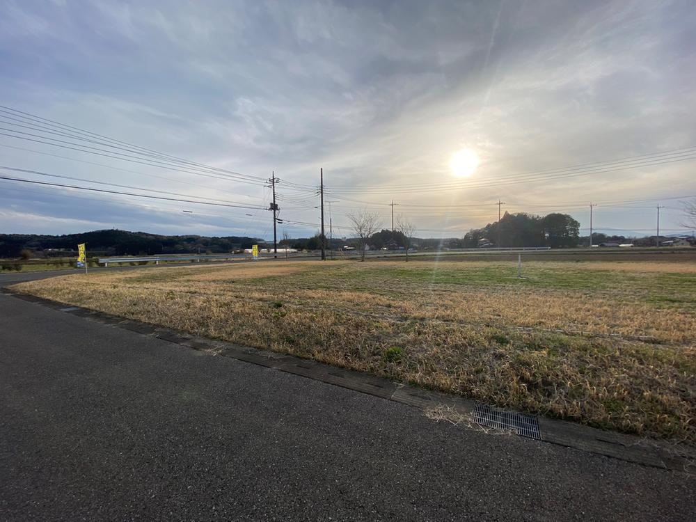 Flat Land in Kizukawa, Ready for Immediate Use - Photo 1