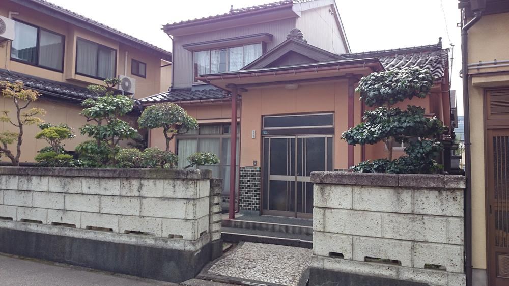Property - Photo 1