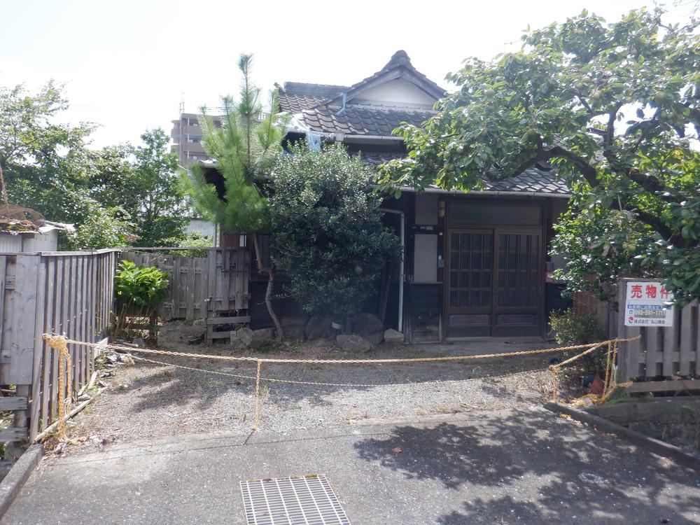 343 m² land in Yatsushiro, Kumamoto - Photo 1