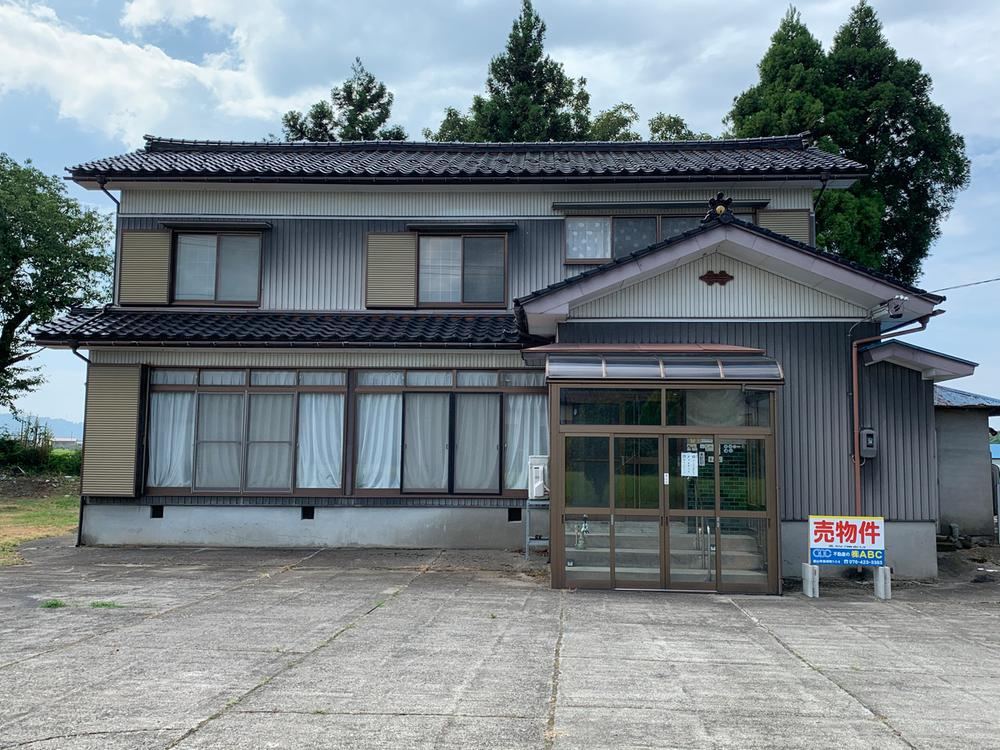 7DK House Near Makonoki Park - Photo 1