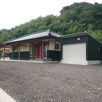 2DK house in Maniwa