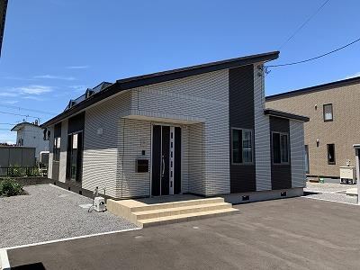 3LDK Single-Story House in Hiyoshi - Photo 1