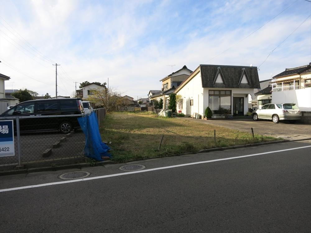 Quiet Residential Land in Minamichinichicho, Sakata - Photo 1