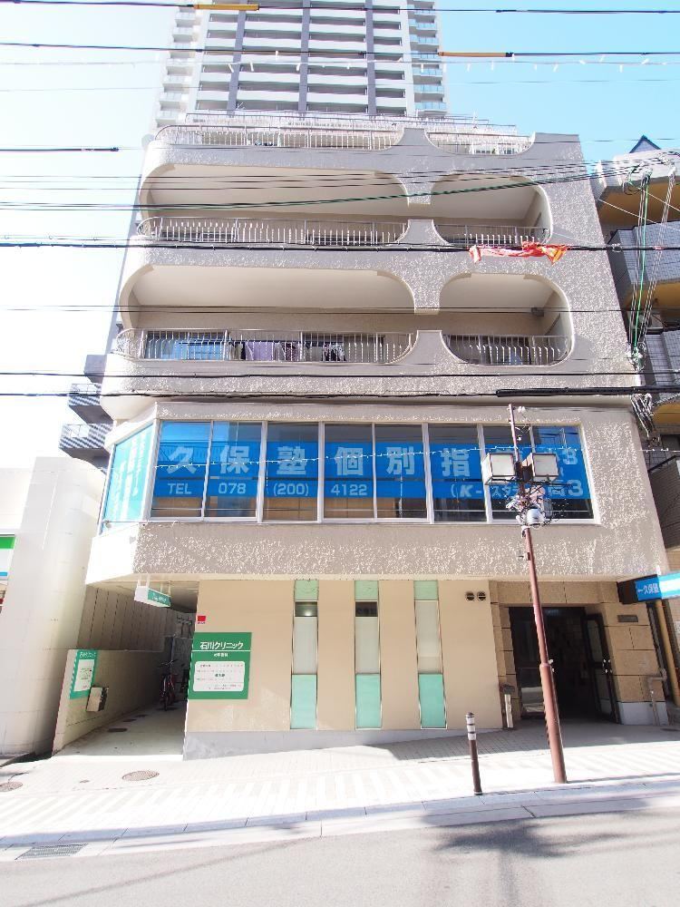 2LDK apartment in Higashinada Ward, Kobe, Hyogo - Photo 1