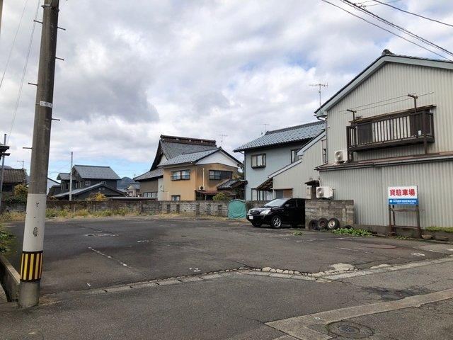 642 m² land in Echizen, Fukui - Photo 1