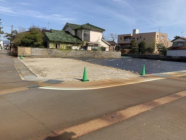731 m² land in Nomi, Ishikawa - Photo 1
