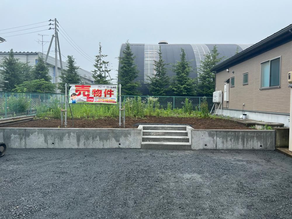 Quiet Land in Oirase Town - Photo 1