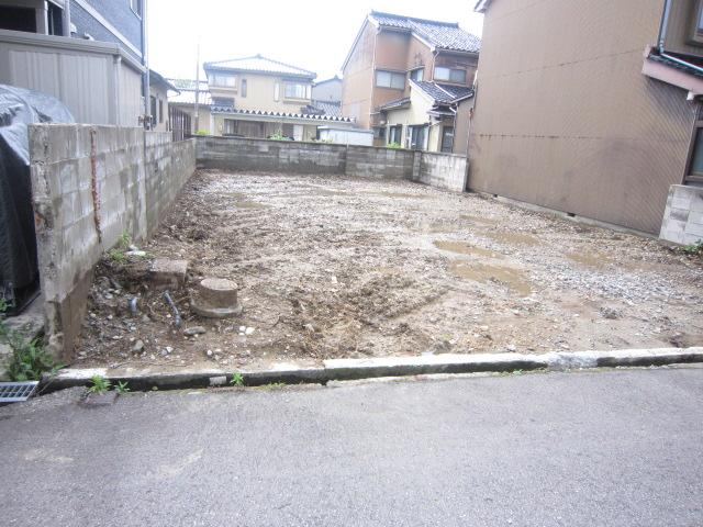 152 m² land in Takaoka, Toyama - Photo 1