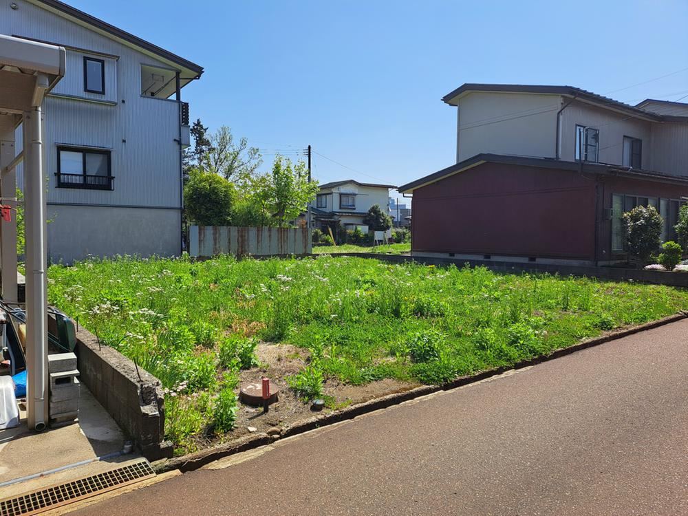 Affordable Land in Takada Town - Photo 1