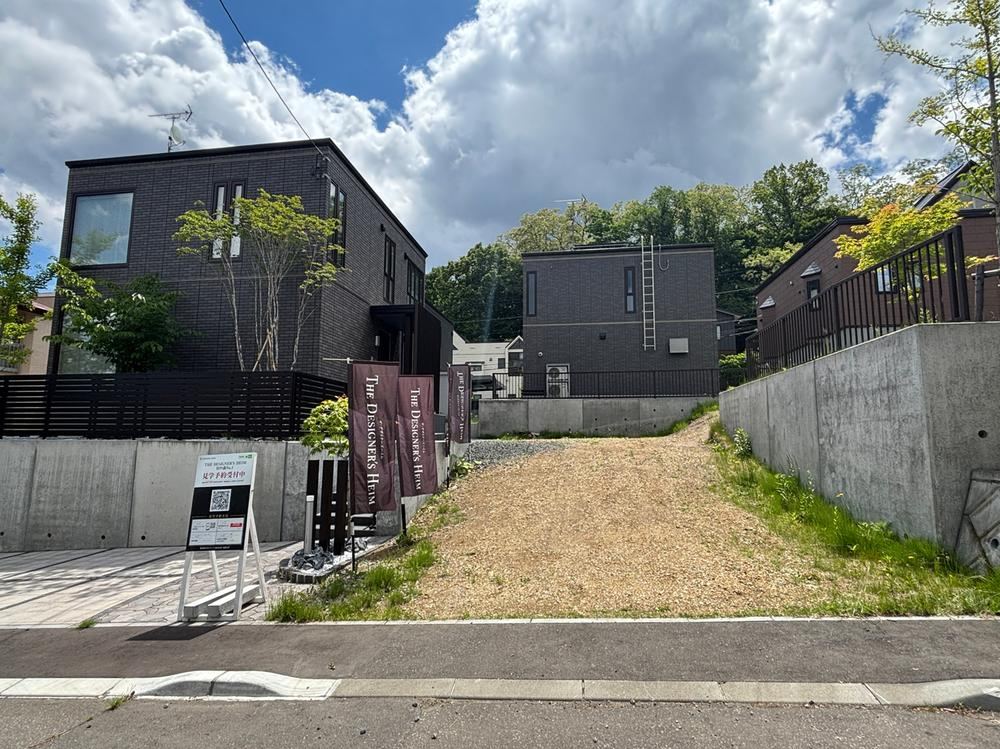 277 m² land in Chuo Ward, Sapporo, Hokkaido - Photo 1