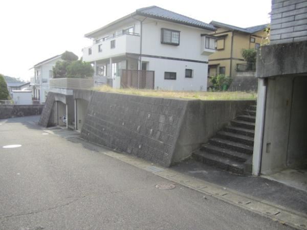 Quiet Residential Land in Ishinasaka-cho - Photo 1