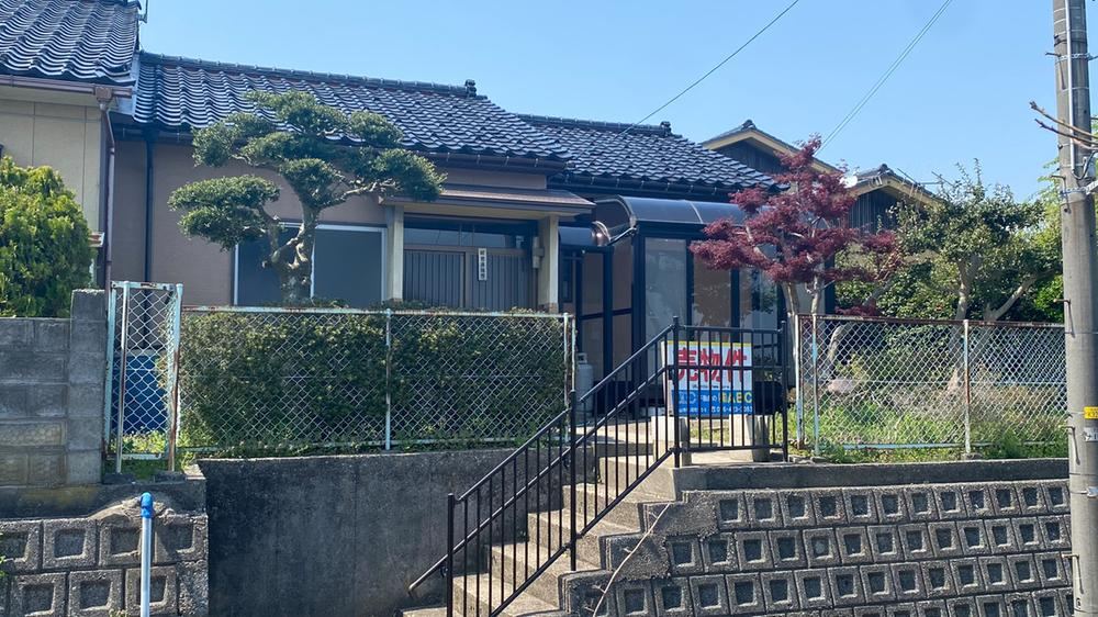 Spacious 7LDK House in Takaoka - Photo 1