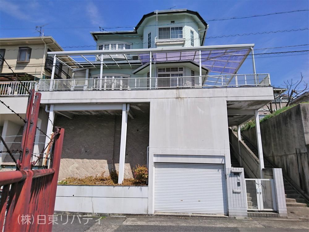 Family-Friendly 5LDK House in Fuchu Town - Photo 1