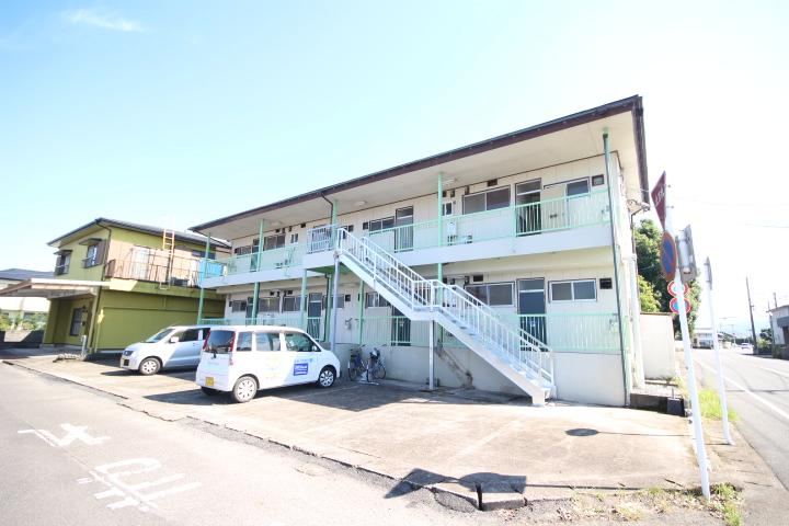 Apartment Building for Sale in Wakaba-cho - Photo 1