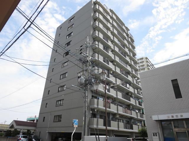 4LDK apartment in Iwakura, Aichi - Photo 1