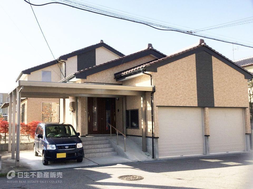 Modern 3LDK with Solar Panels and Garden - Photo 1